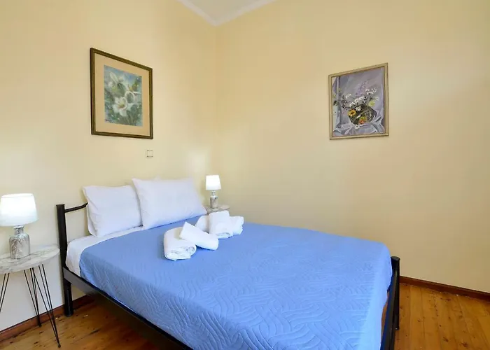 Sarantis Gallery Apartment *